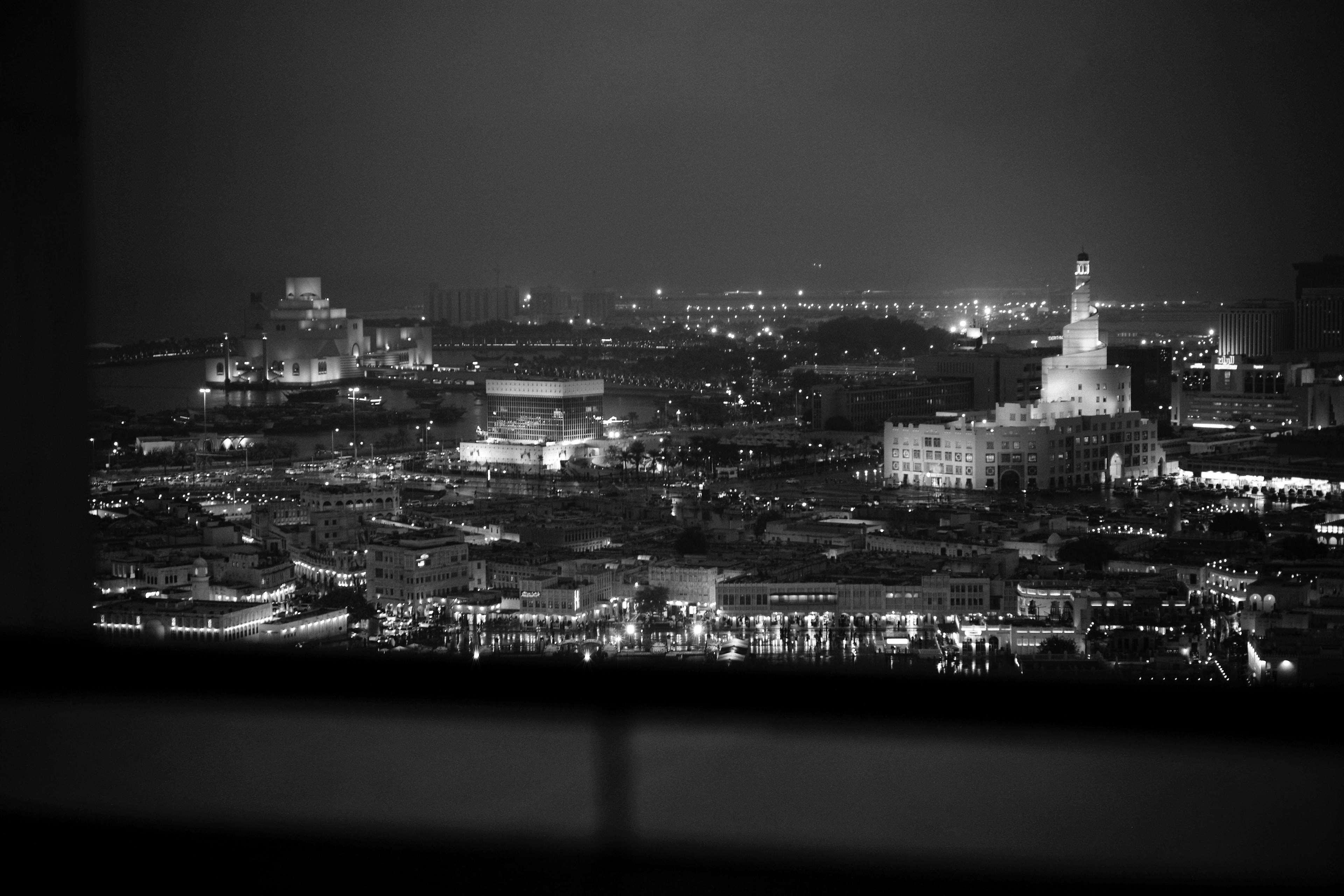 Park Hyatt Doha Hotel Exterior foto Jerusalem at night