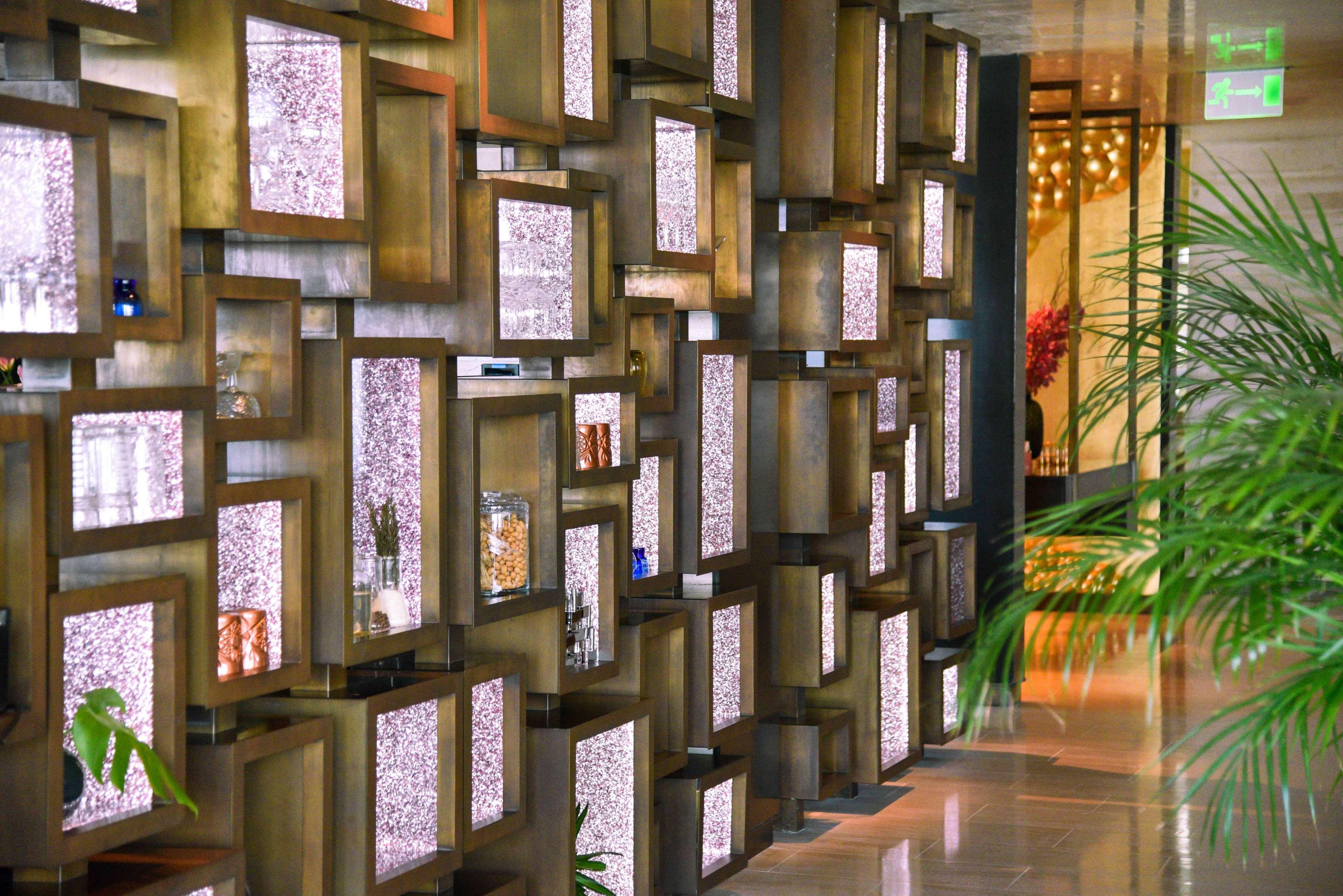 Park Hyatt Doha Hotel Exterior foto The interior of the hotel